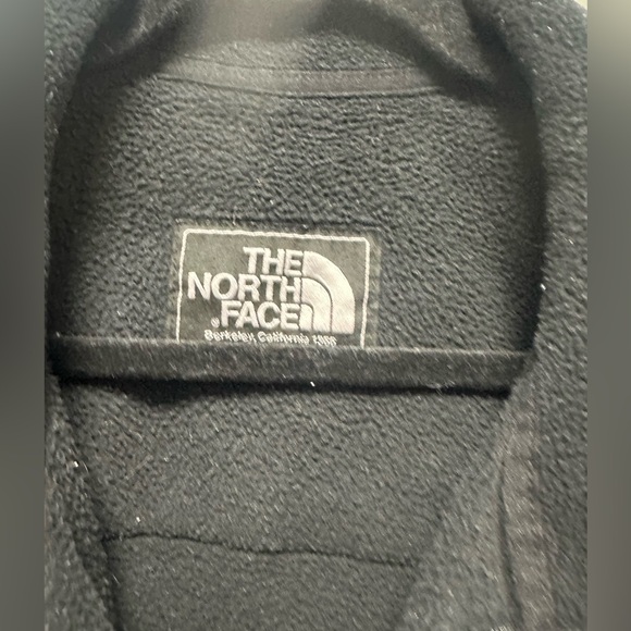 Women’s north face Denali jacket! MAKE OFFERS! Closet clean out! - Picture 7 of 9